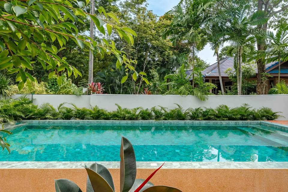 Private pool villa on 1,252 sqm land for rent in Rawai – รูปที่ 2