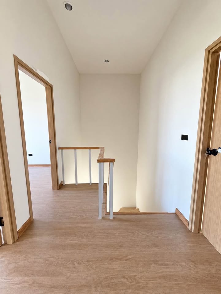 New 3-bed townhome at Melina Chalong – photo 9