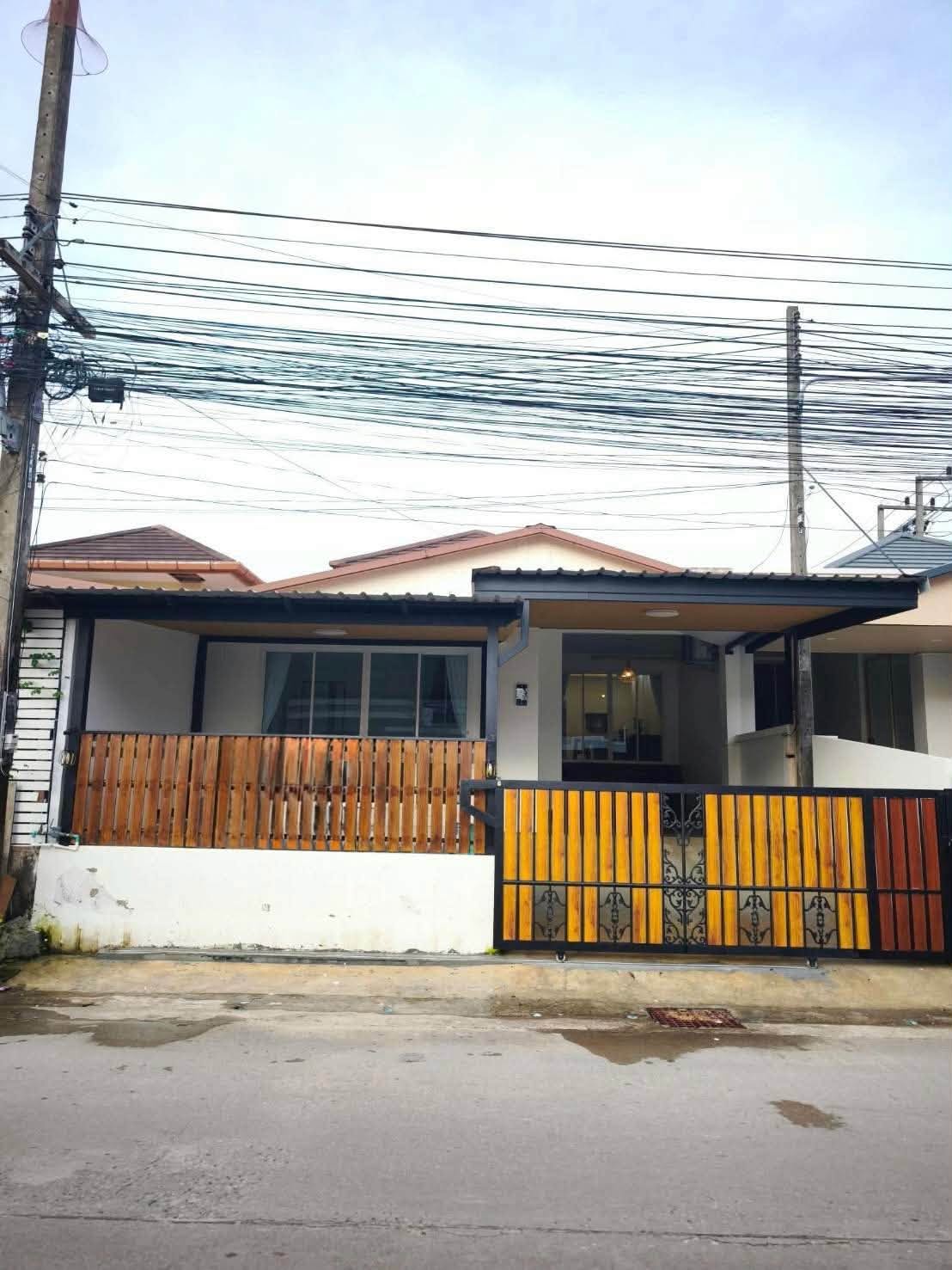 New 2-bedroom furnished house for rent in Chalong – photo 1