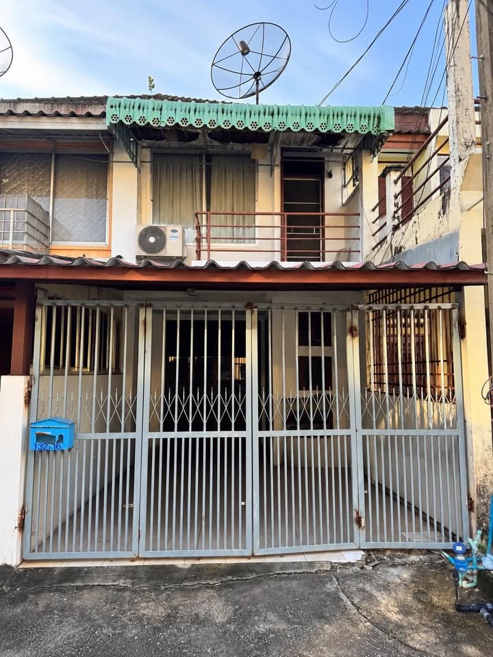2-storey 2-bed townhouse in Kathu near Bang Wad Dam