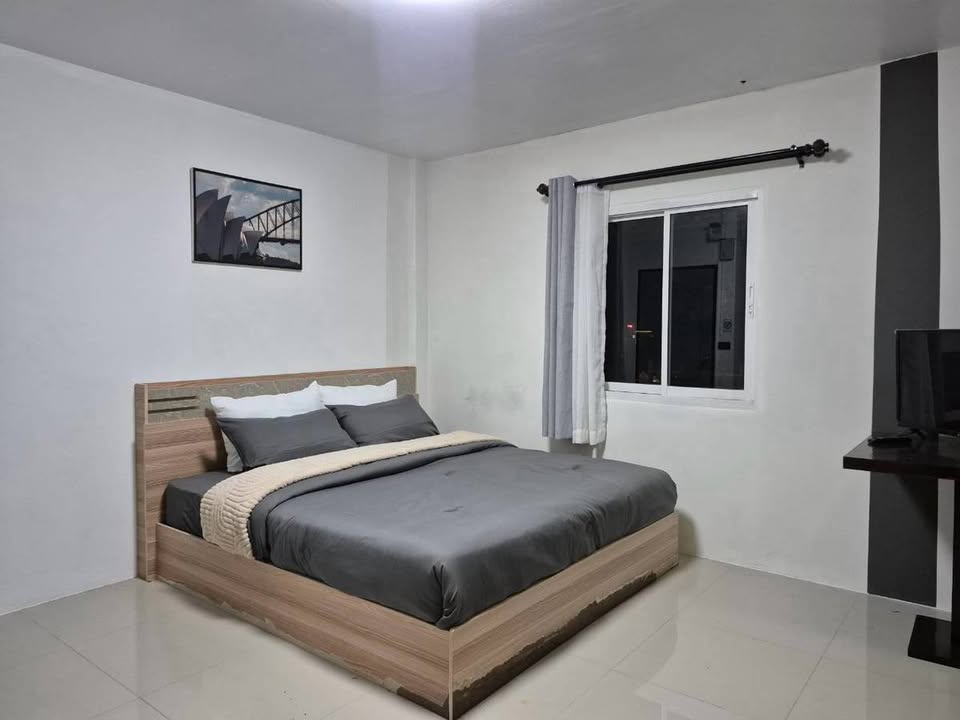 Fully furnished studio apartment for rent on Soi Ta-iad – photo 2