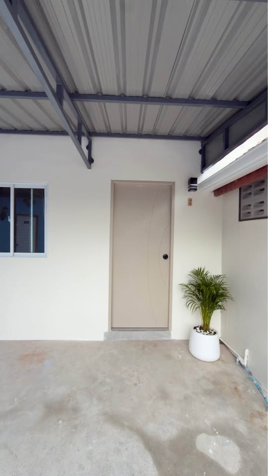 Brand-new unfurnished rental room in quiet Kata area – photo 2