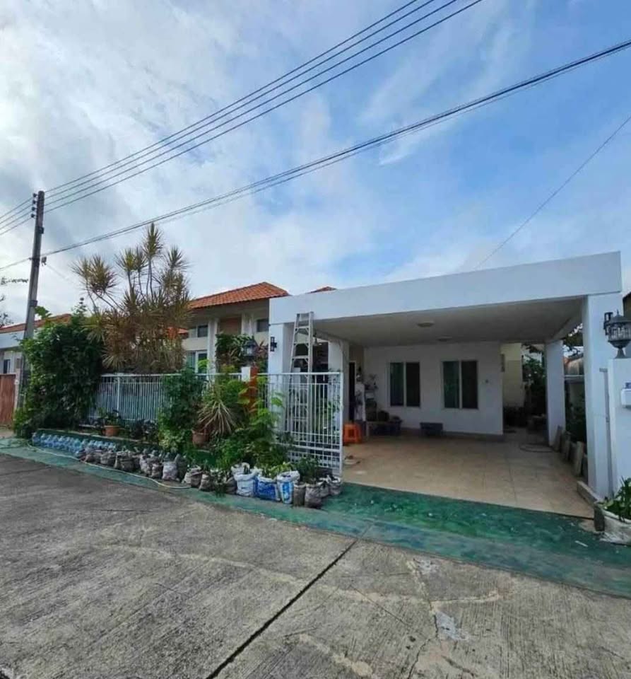 3-bedroom house for sale at Phuket Villa 2