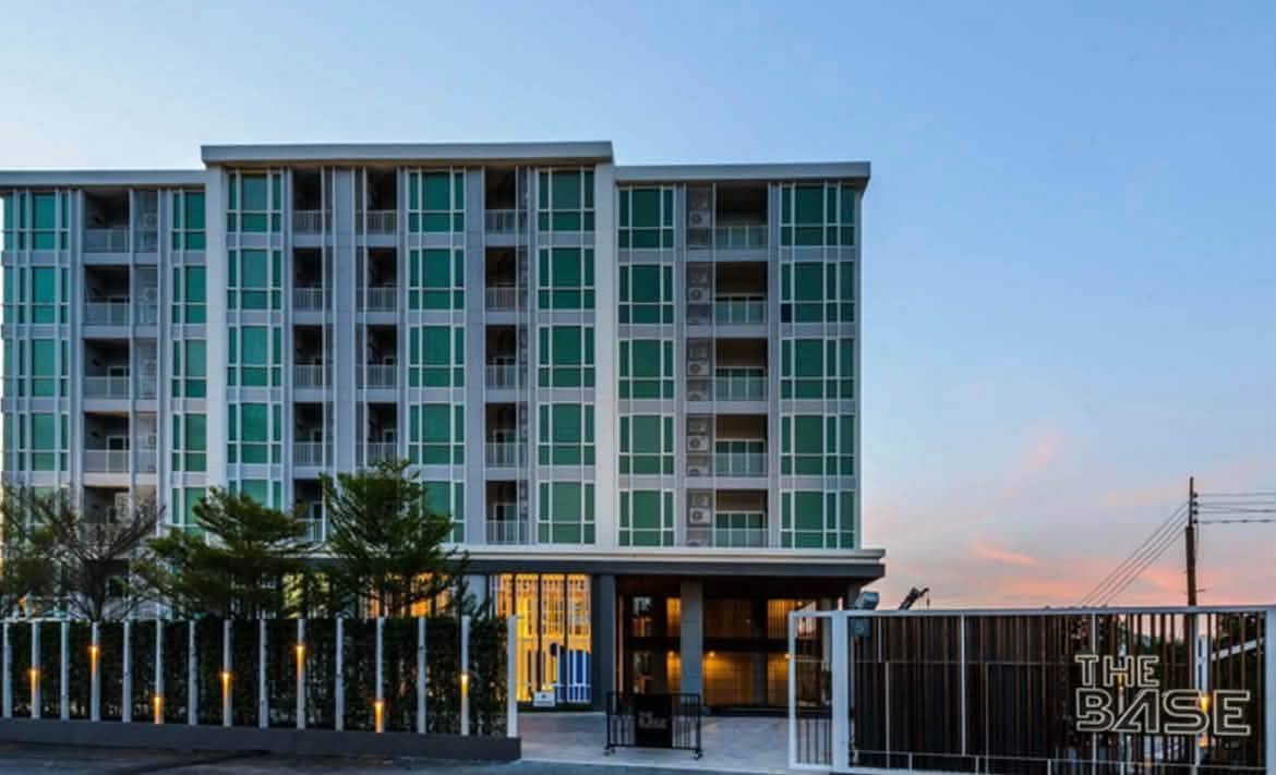 1-bedroom condo for rent at The Base Downtown, Building B – photo 1