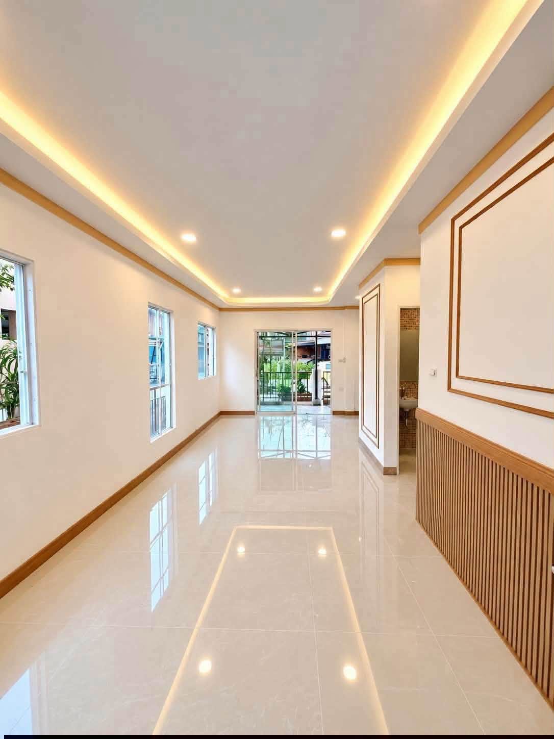 Renovated 4-Bed Corner Townhouse at I Leaf Town 2, Thalang – photo 6
