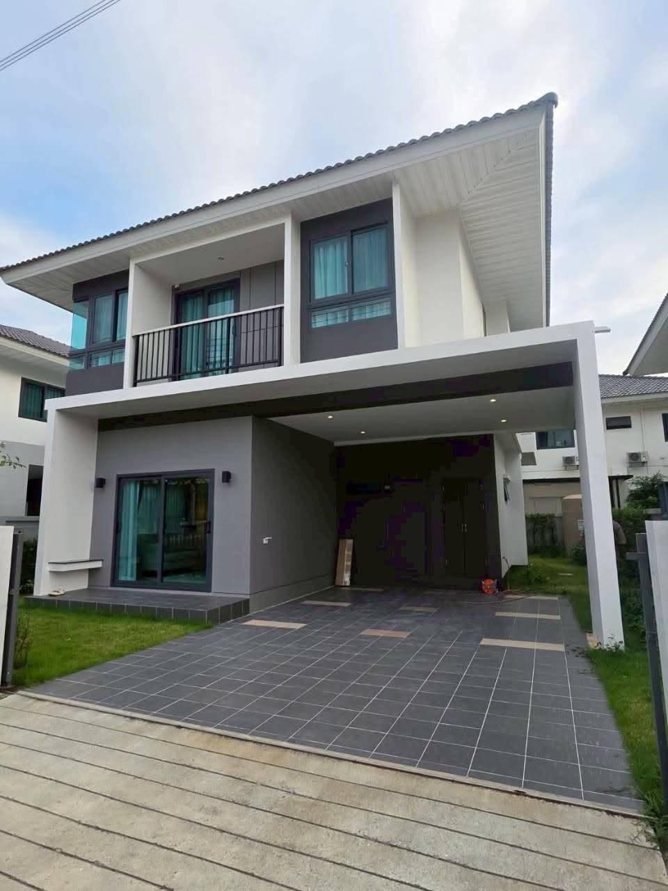 4-bedroom house for rent at Supalai Lake Ville, Koh Kaew