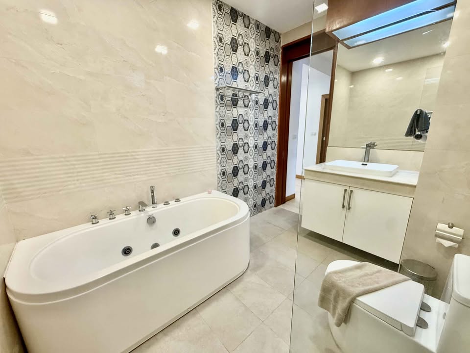 2-bedroom 150 sqm apartment for sale near Karon and Kata beaches – photo 6