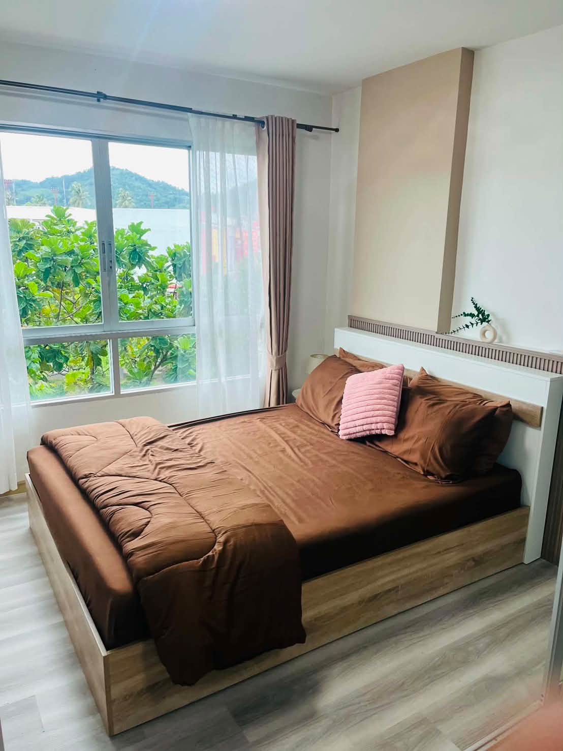 Renovated 1-bed condo with mountain view for rent at Dcondo Kathu-Patong – photo 1