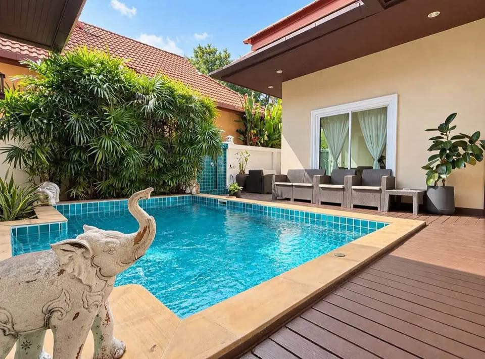 4-bedroom pool villa for rent in Rawai–Nai Harn – photo 3