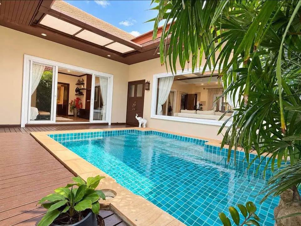 4-bedroom pool villa for rent in Rawai–Nai Harn