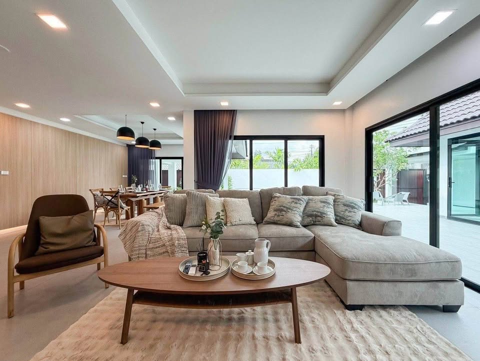 Luxury 3-bed pool villa in Thalang near UWC – photo 4