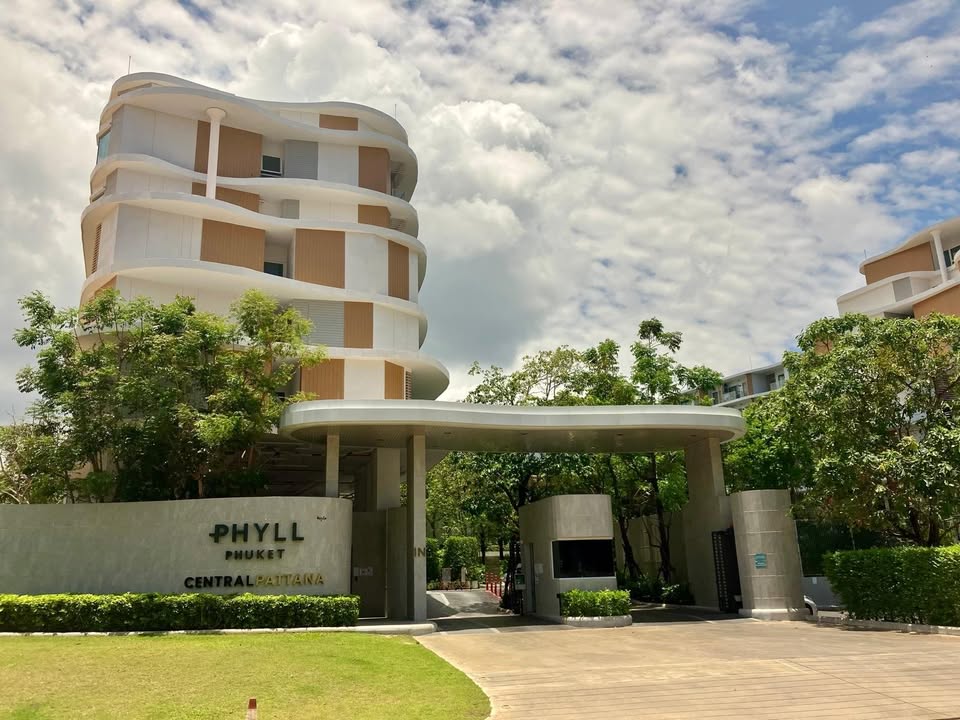 Furnished 1-bedroom condo for sale at Phyll Condo, Wichit (foreign freehold) – photo 3