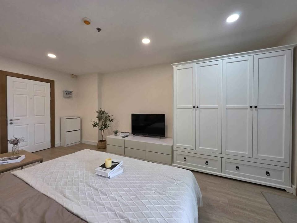 Furnished studio condo for sale at The View Condo Suanluang – photo 5