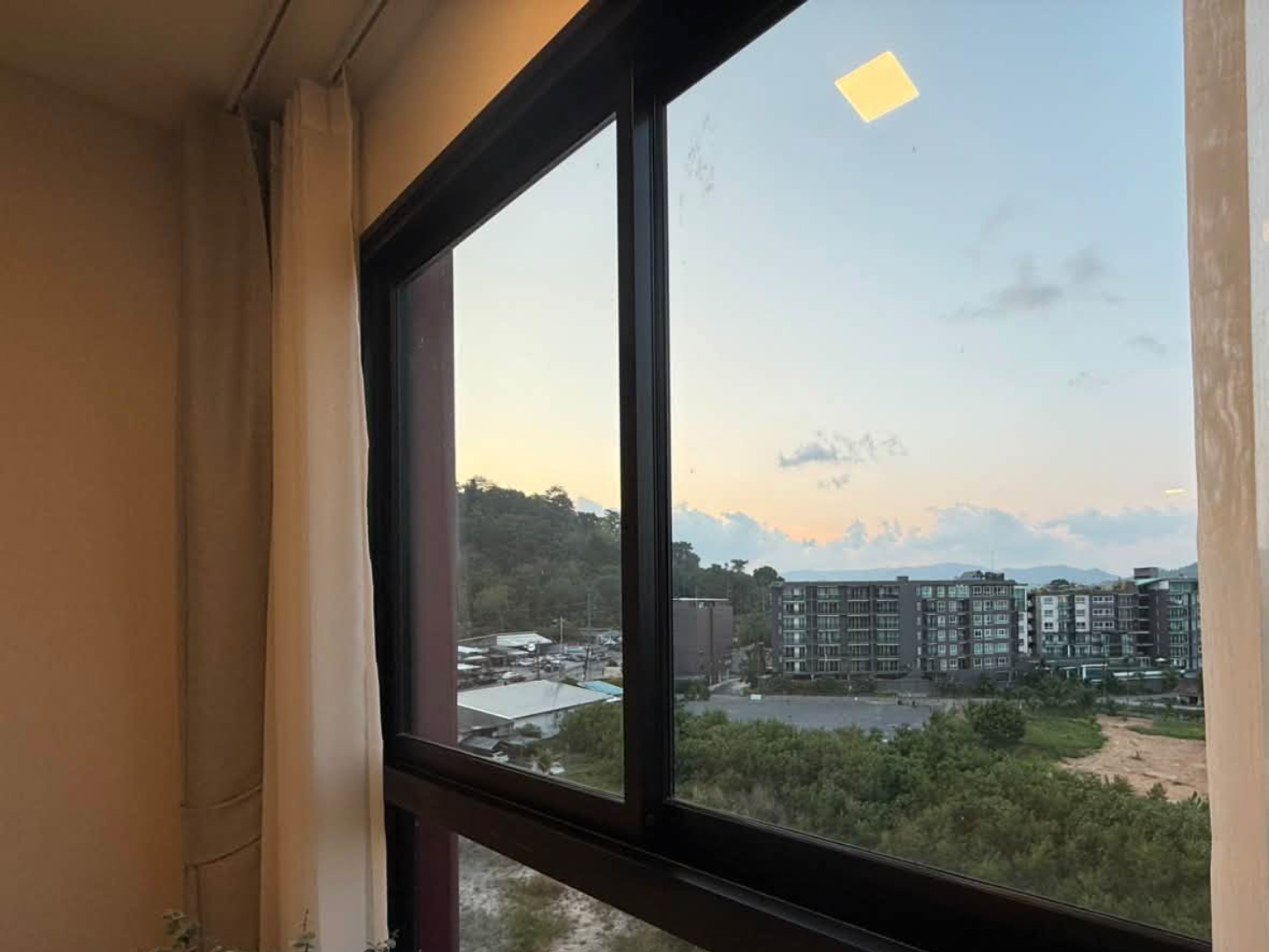 Furnished studio condo for rent at The Base Bukit, Wichit – photo 4