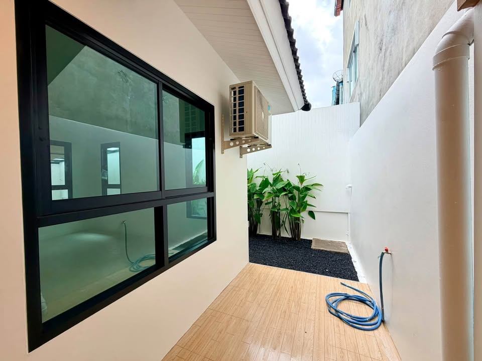 3-bedroom twin house at Rock Garden 3, Bypass - Sam Kong – photo 7