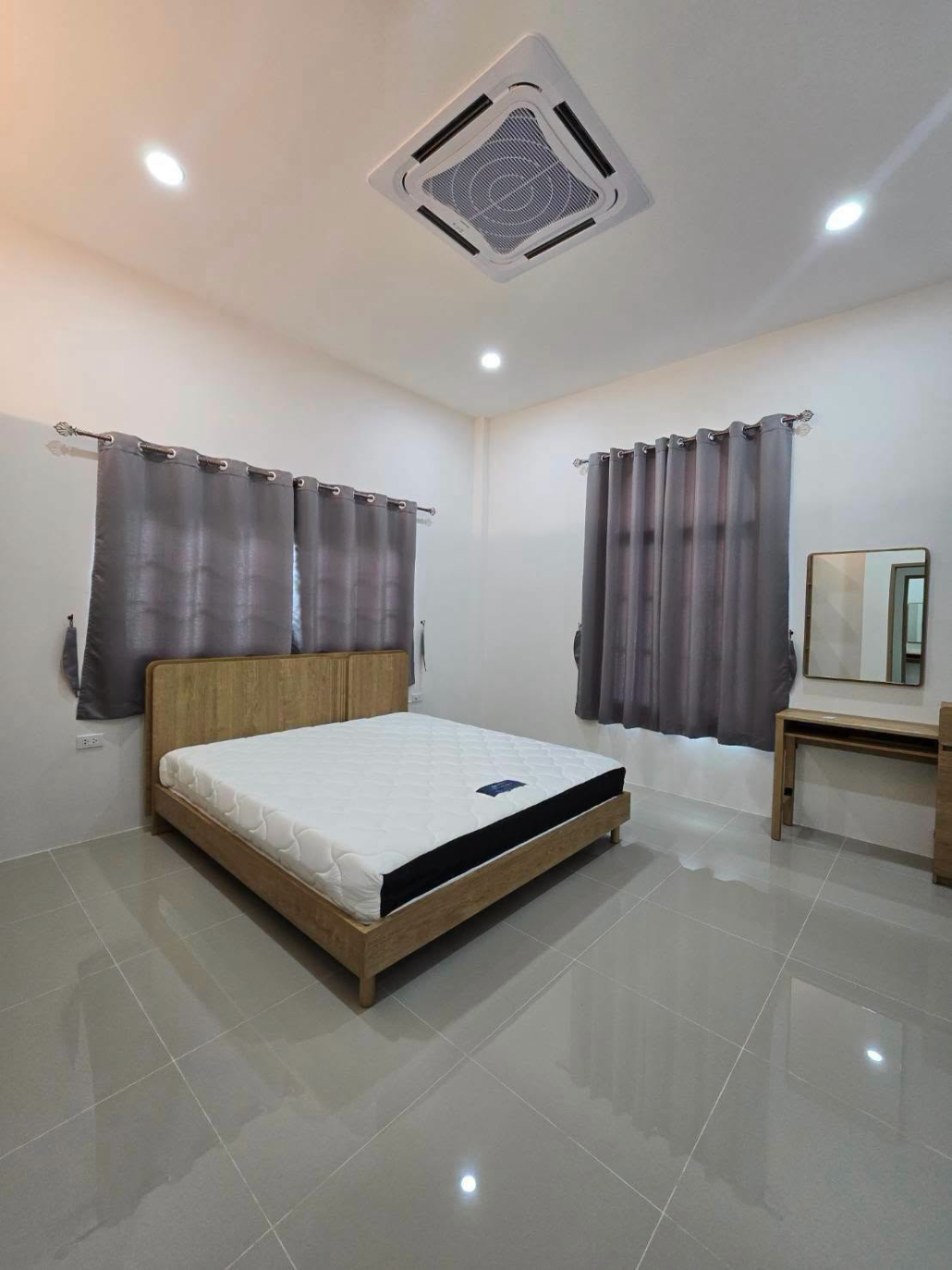 Renovated 2-bedroom house for rent at Chaofa Garden Home, Koh Kaew – photo 5