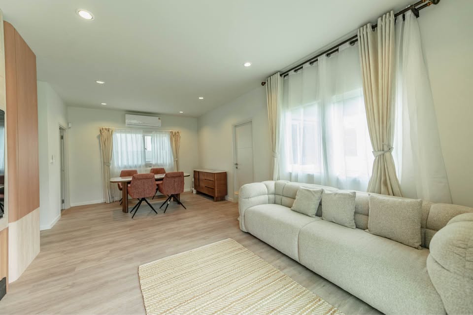 Brand-new 4-bedroom house for rent at Saransiri Kohkaew near BISP – รูปที่ 6