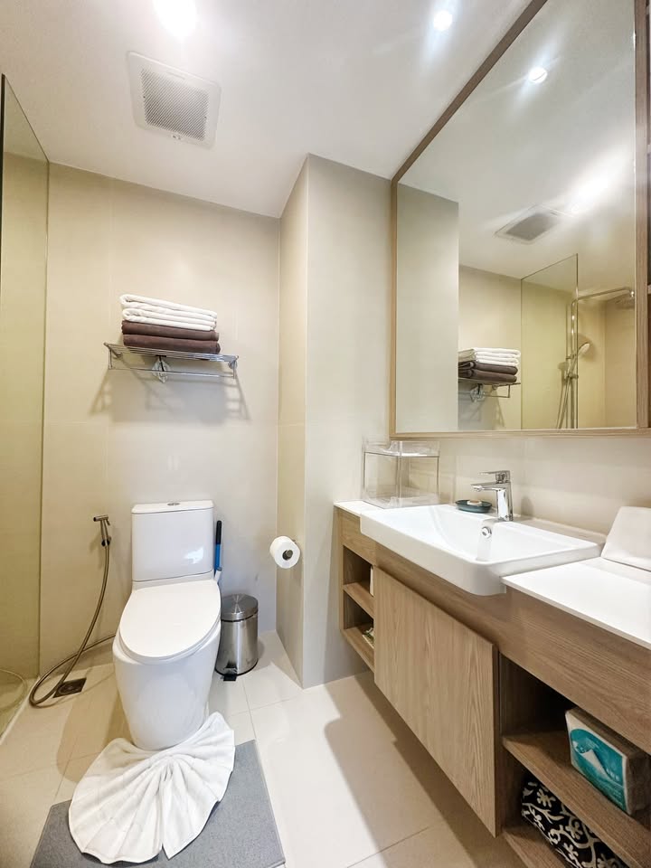 Laguna Skypark 2-Bed Condo with Private Terrace, Bang Tao – photo 7