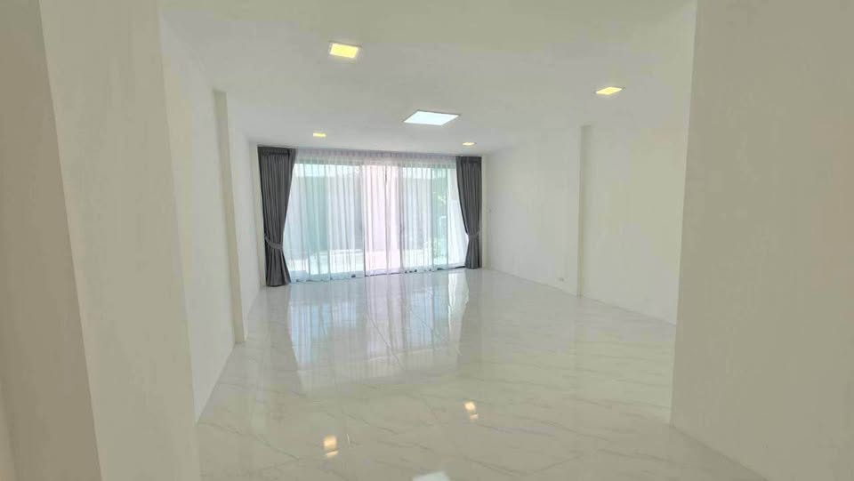 Ready-to-move 2-storey townhouse in Kathu – รูปที่ 6