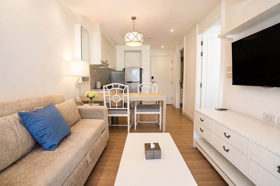 New 1-bedroom condo for sale at Seavale Residences Patong