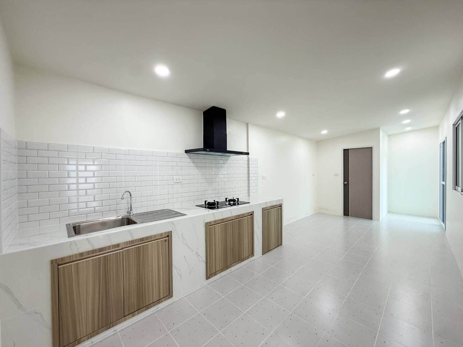 Single-storey semi-detached house for sale at Thanapa Park View, Tha Rua – photo 4
