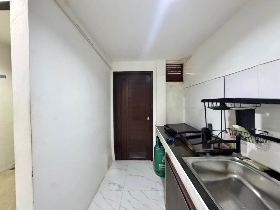 Single-storey 2-bed townhouse near Palai Beach, Chalong – photo 9