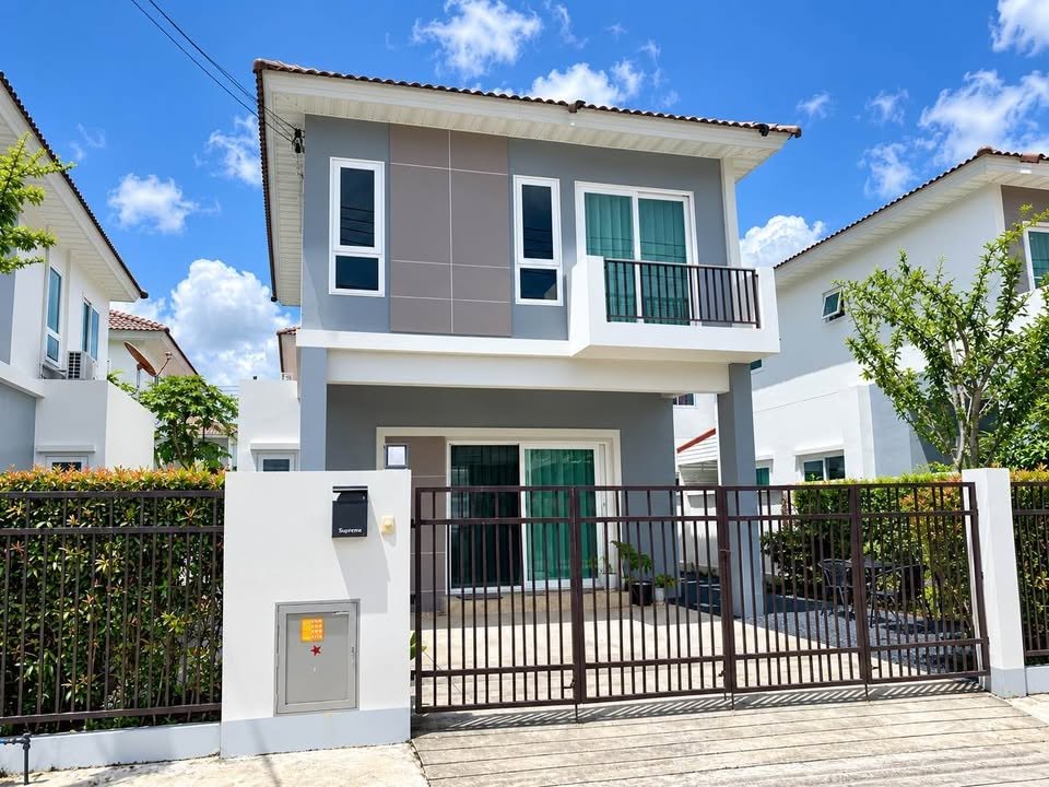 3-bedroom furnished house for rent at Supalai Bella Kohkaew