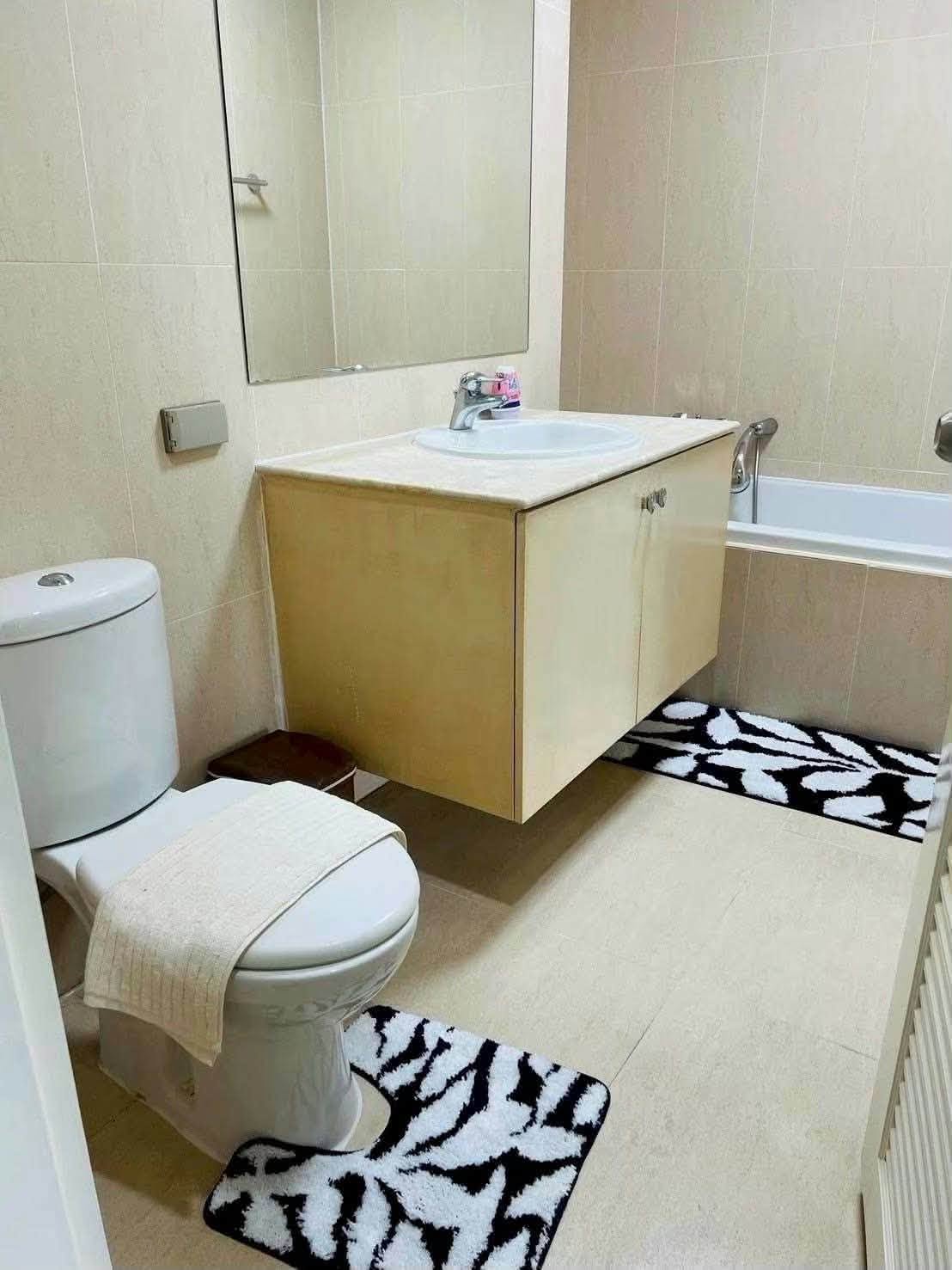 1-bed condo with jacuzzi tub for rent at The Point Phuket – photo 6