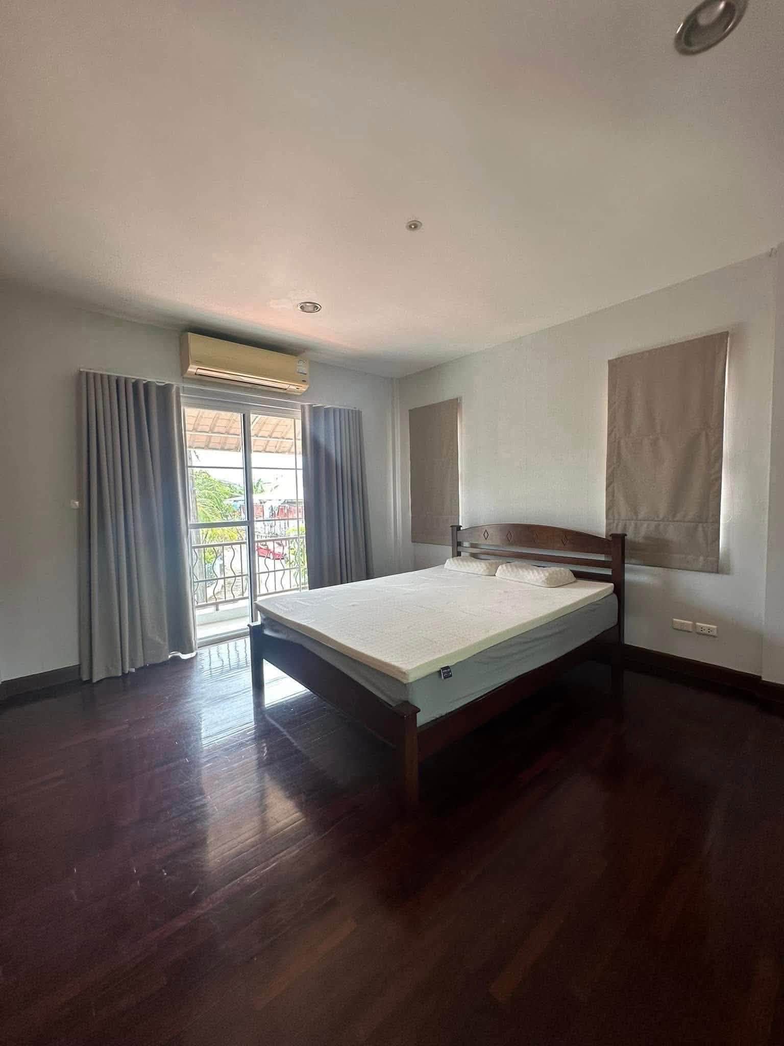 4-bedroom house for rent at Land and House Chalong – photo 7