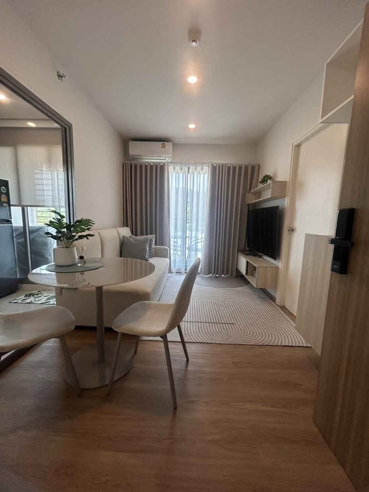 Furnished 1-bedroom corner condo for rent at PHYLL Condo Central Phuket – photo 2