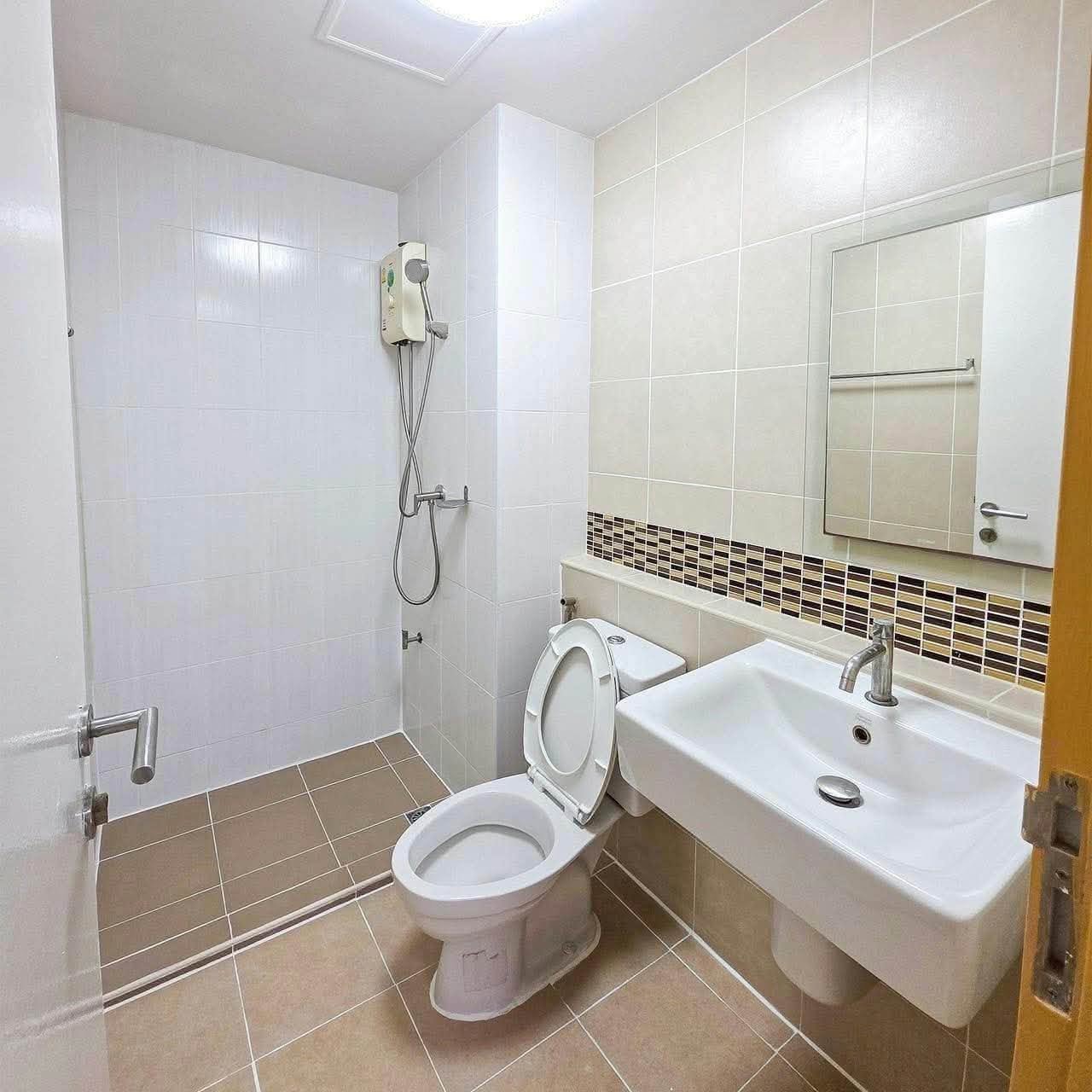 Furnished 1-bedroom condo for rent at Dcondo Creek, Kathu – รูปที่ 5