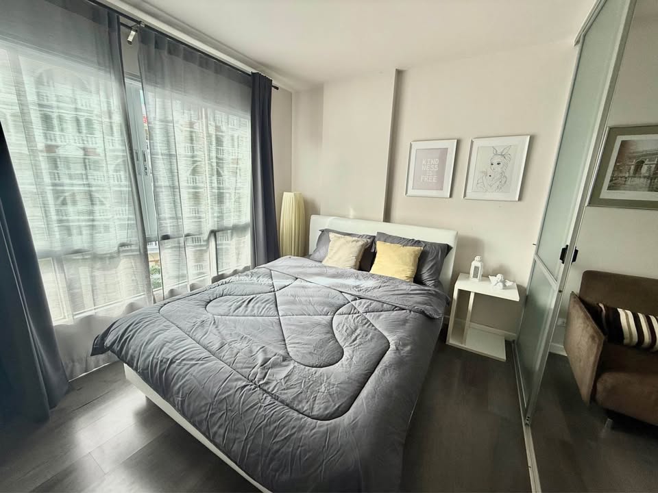 1-bedroom pool-view condo for rent at D Condo Mine, Kathu