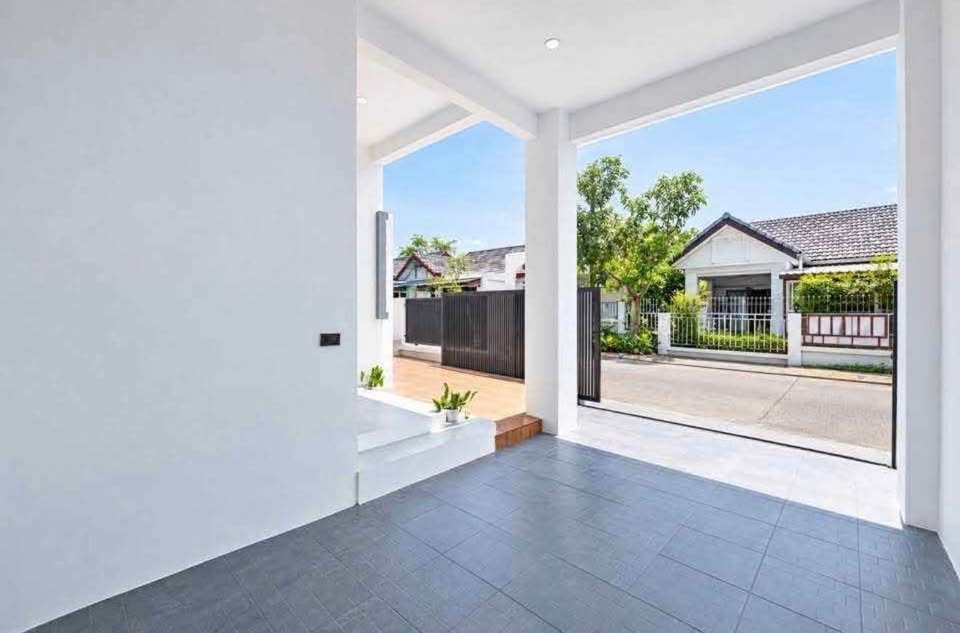 3-bedroom house for sale at Sri Suchart 2 Village – photo 3