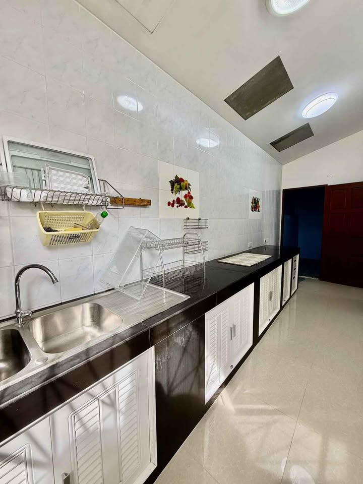Furnished single-storey semi-detached house for sale at The Valley Kathu – photo 10