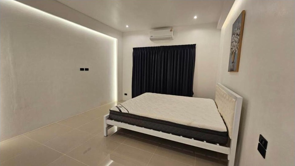 3-bedroom house for rent at Land & House Chalong – photo 3