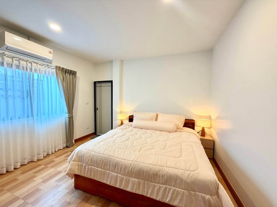 Brand new 3-bedroom private pool villa for rent in Chalong – รูปที่ 2