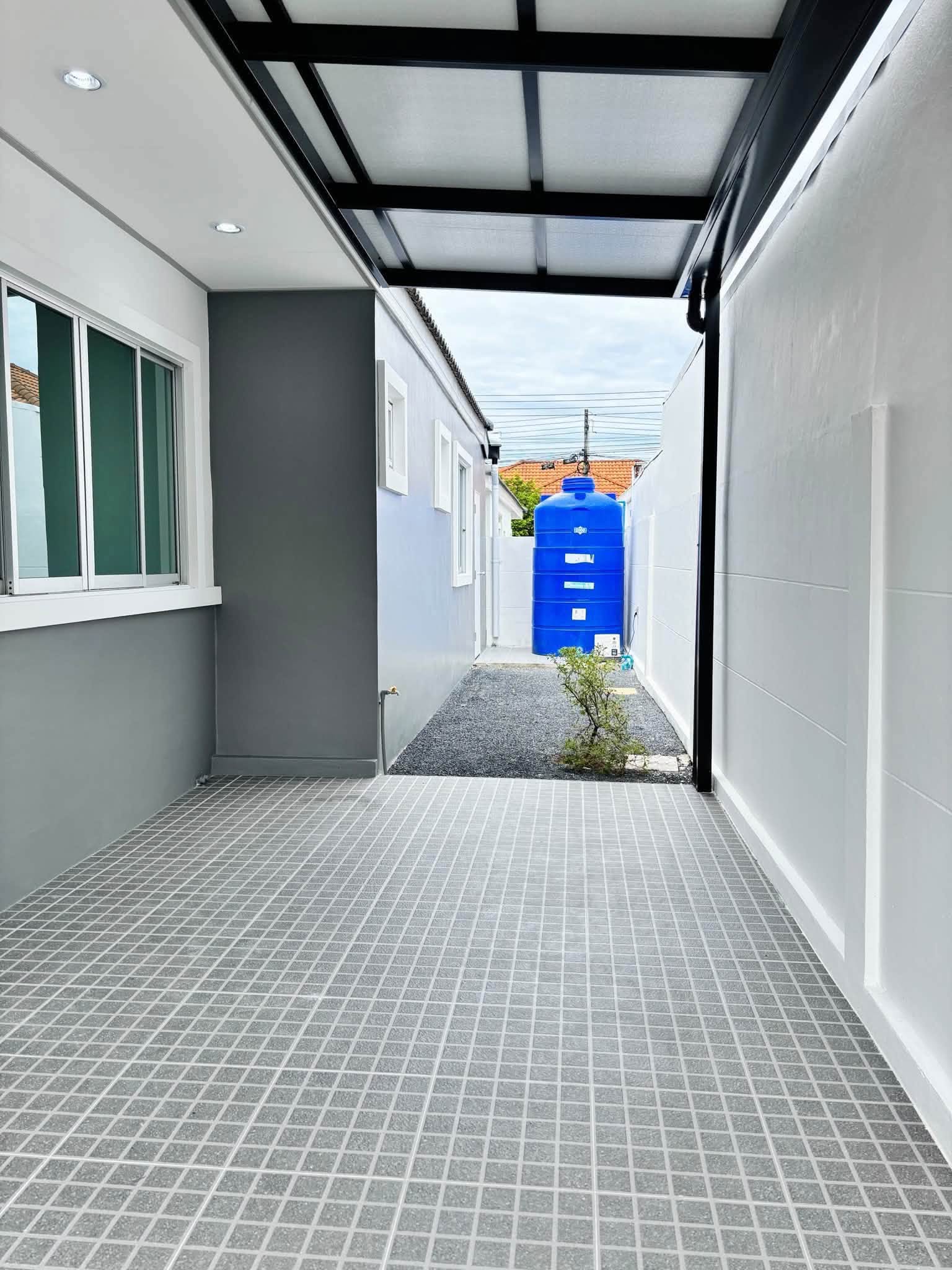 Renovated single-storey semi-detached house in Thalang – photo 3