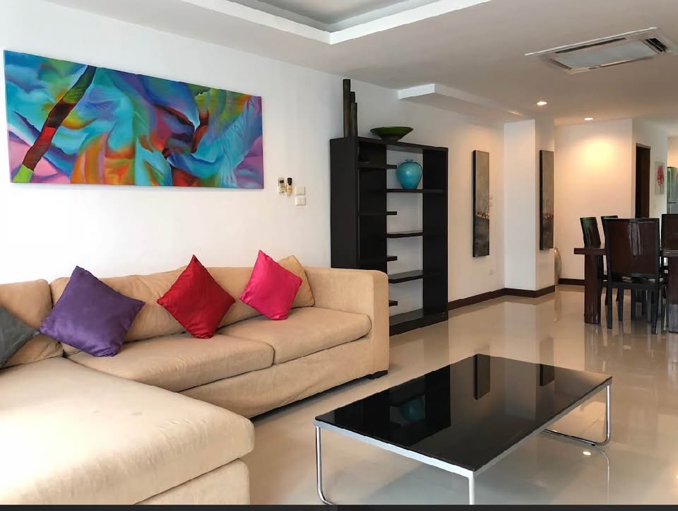 Furnished 3-bedroom duplex for rent in Nai Harn – photo 7