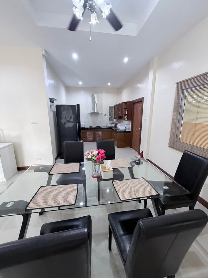 3-bedroom house for rent in Somboon Sap Village, Ban Pon – photo 4