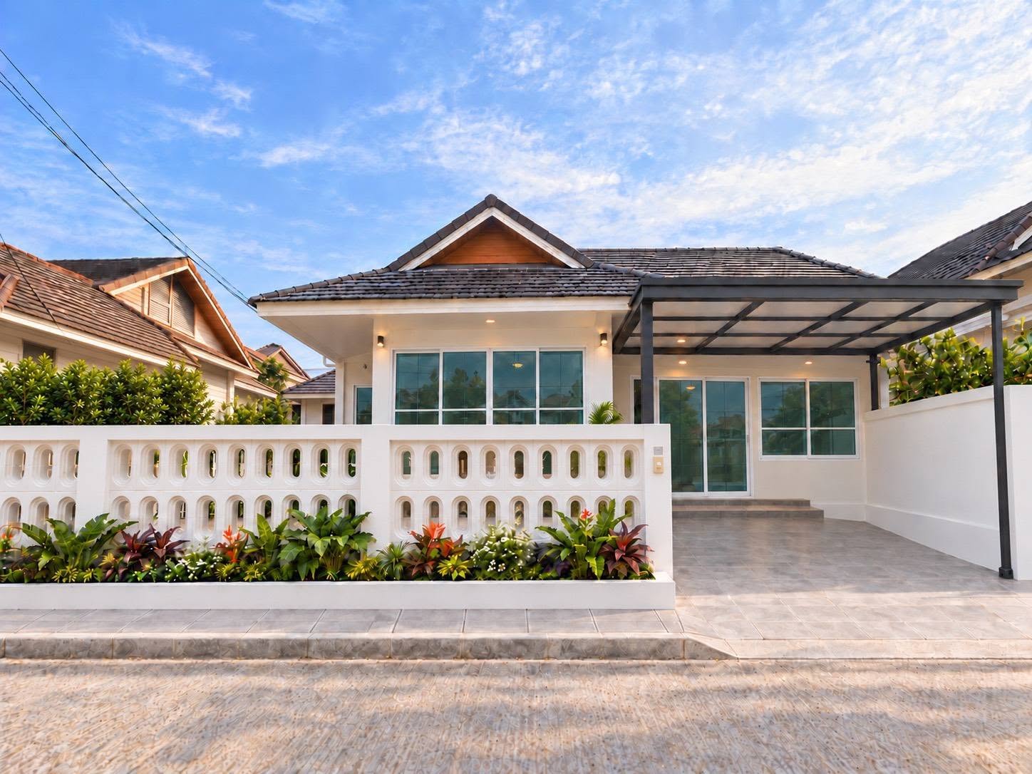 Renovated 2-bedroom house for sale at Suan Neramit 3 Thalang – photo 1