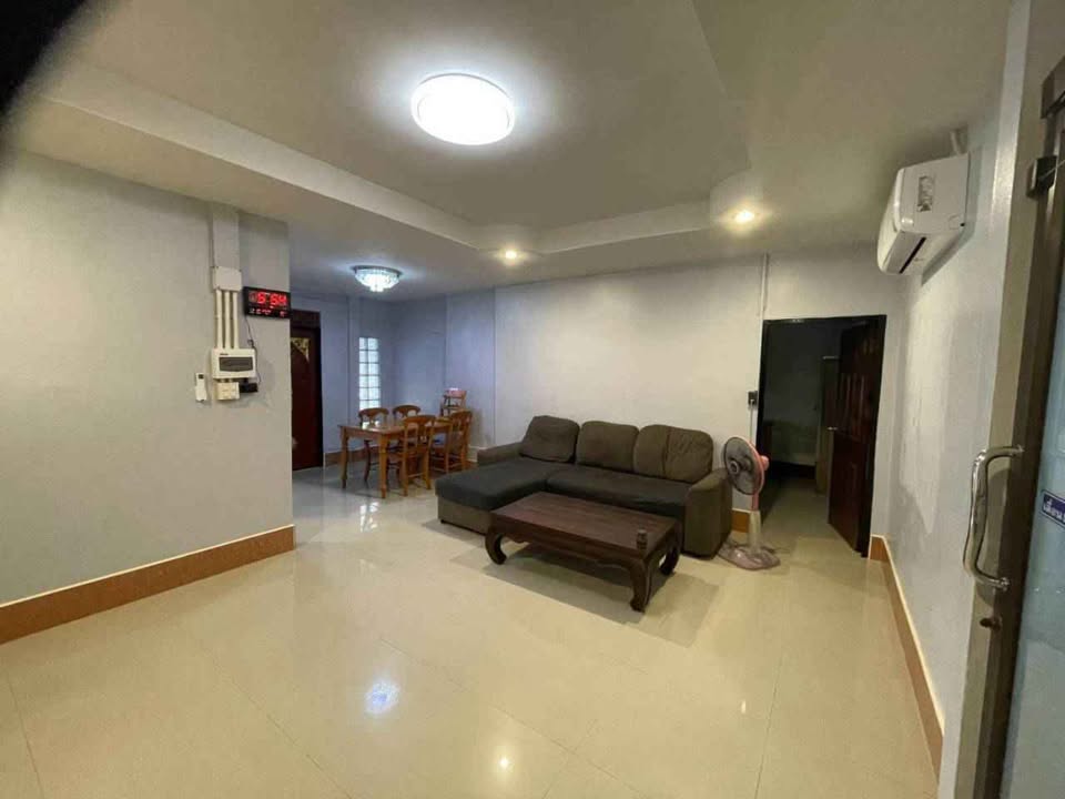 Furnished 2-bed house for rent, pets allowed – photo 3