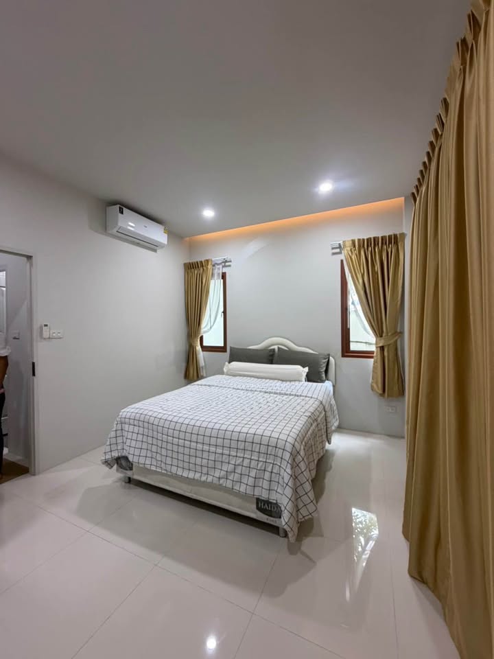 Modern 3-bedroom house in Ban Phon, Thalang – photo 10