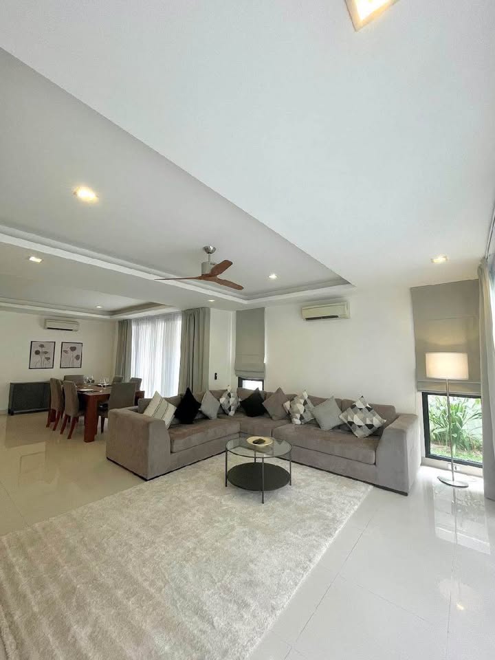 Renovated 4-bedroom villa for rent at Laguna Park 1, Bang Tao – photo 2