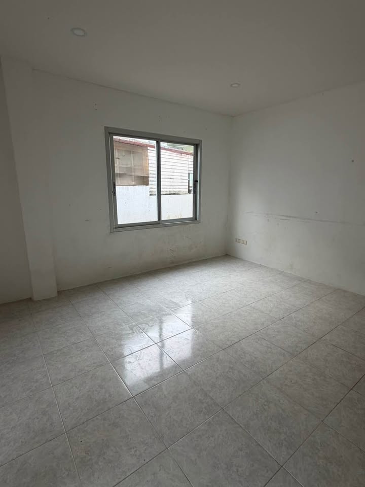 3-Bed House with Side Yard for Sale at Thanapa Parkville, Bang Chee Lao – รูปที่ 9