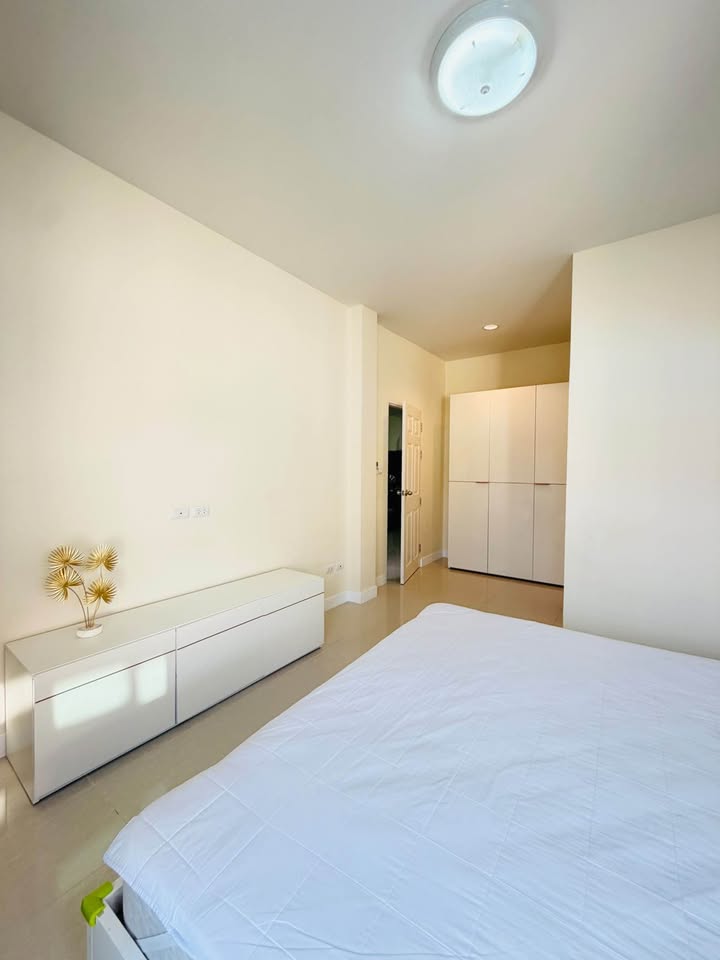 3-bedroom house for rent in Chaofah 2, Wichit-Chalong