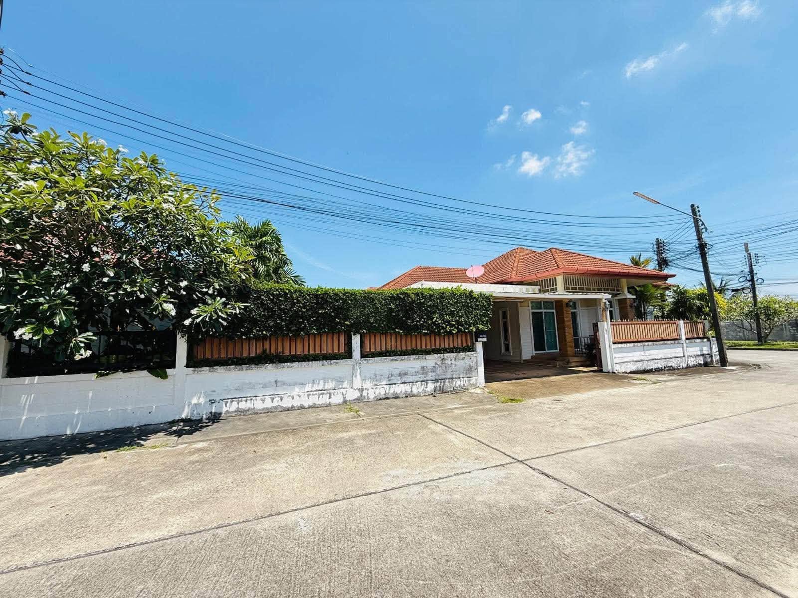 Corner pool house for sale at Sun Palm Village, Chalong – photo 5