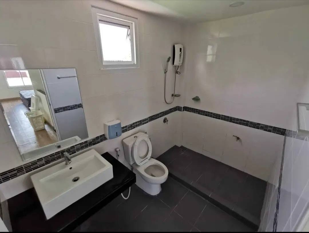 3-bedroom 2-storey townhouse for rent at Chanakan, Chalong – photo 8