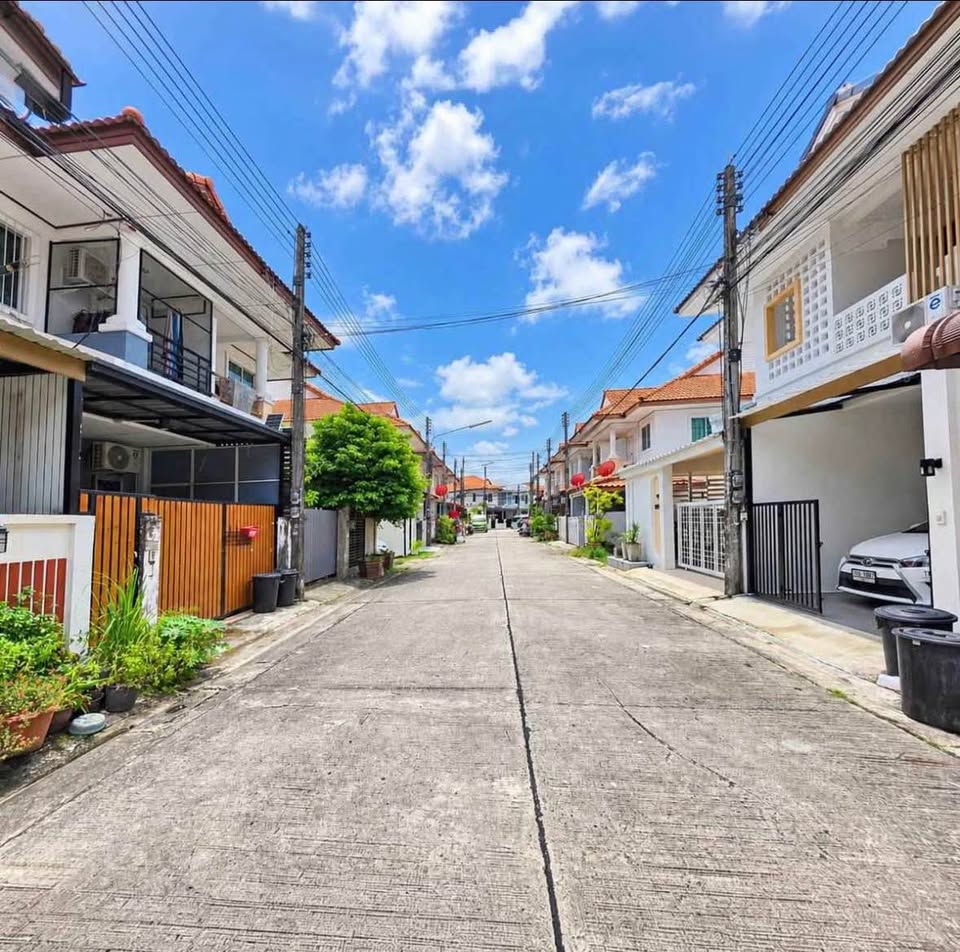 3-bedroom townhouse in Panason village, Bo Rae - Wichit – photo 2