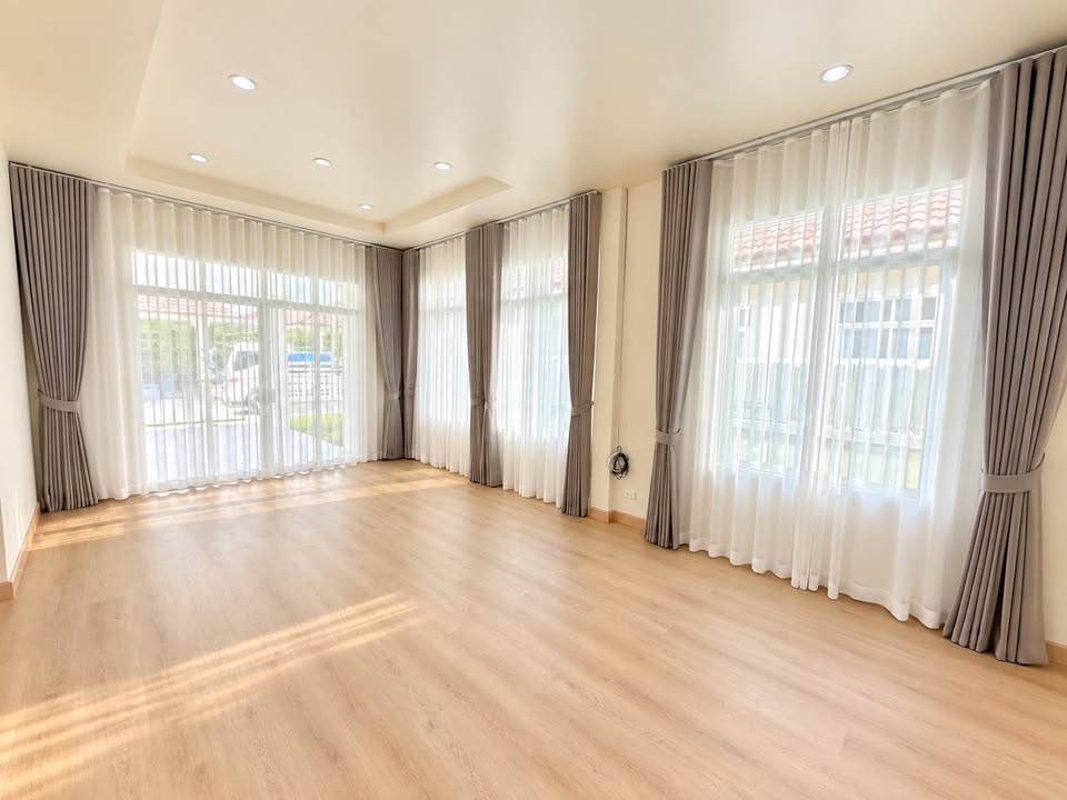 Fully renovated 2-bedroom house for sale at Sinsuk Thani Village – photo 9