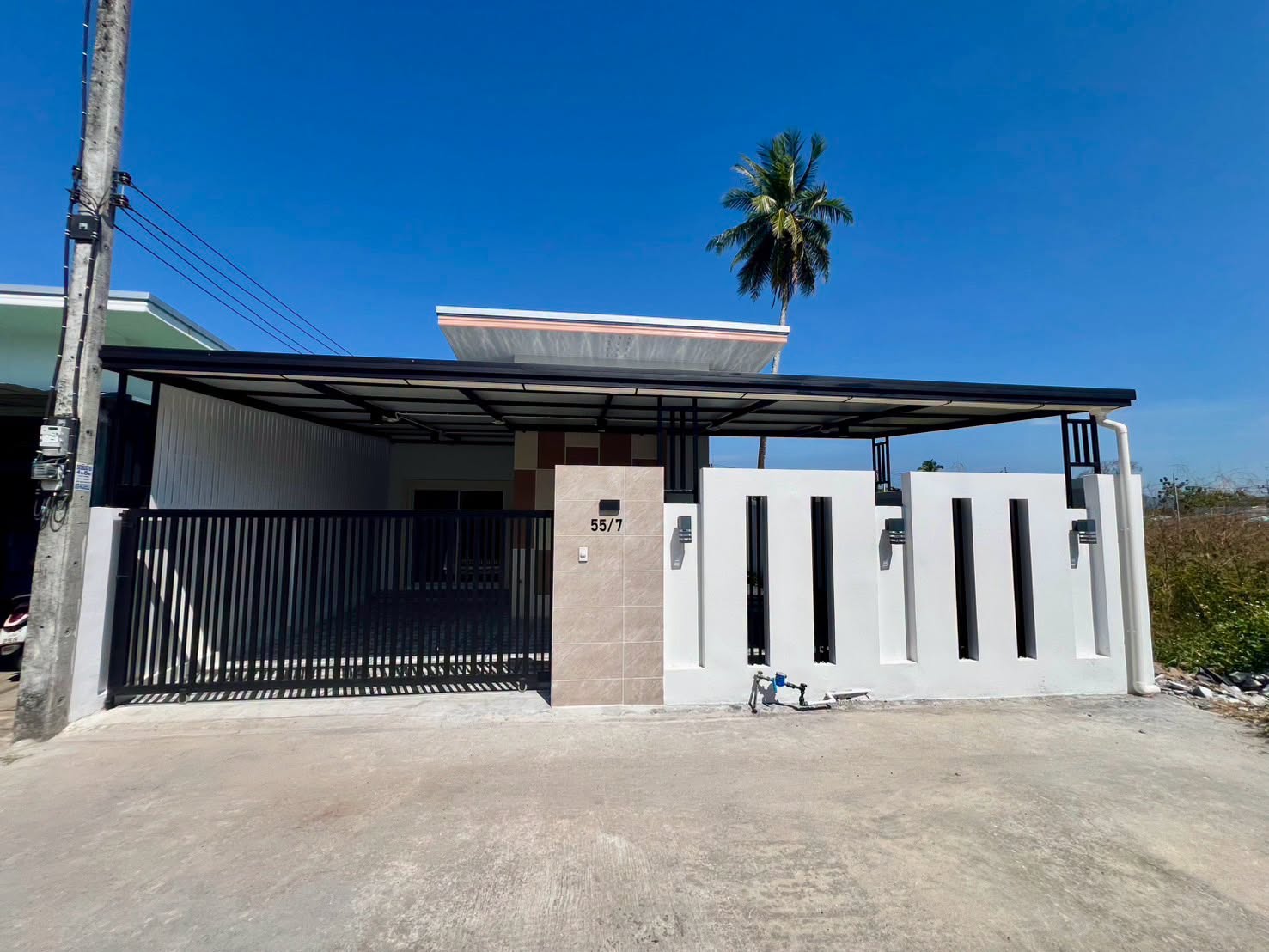 2-bed house for sale in Issara Bang Jo village – photo 2